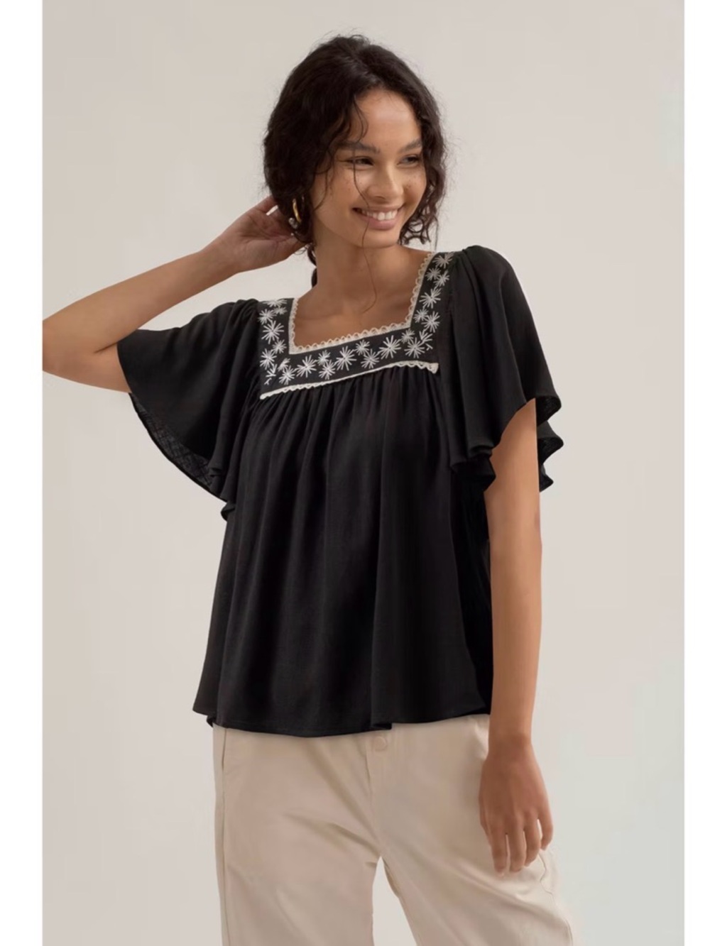 re:blu Babydoll Boho Embroidered Top Black - Size Large